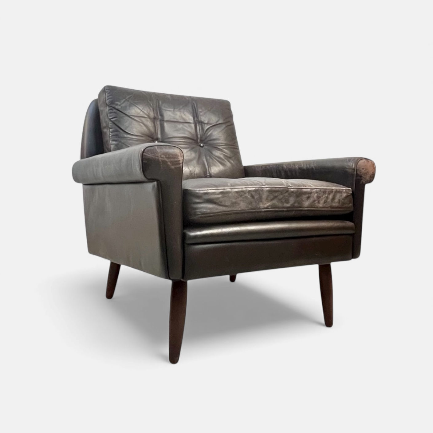 LOUNGE CHAIR | SVEND SKIPPER