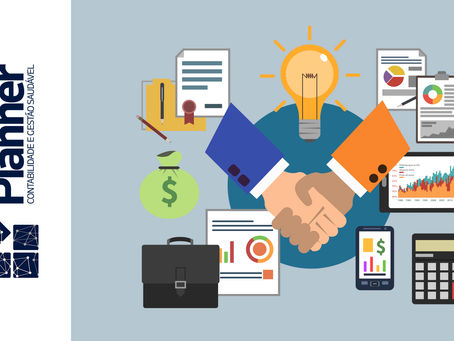 Ilustração de Negócio fechado com equipamentos administrivos