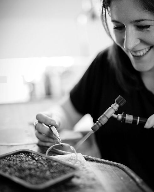 Morgan-Lou-des-bijoux-inspirés-de-la-nature-fabriqués-à-La-Courneuve-le-prescripteur-photo