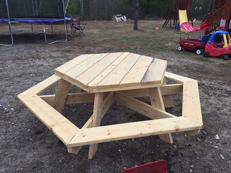 Thumbnail: Hexagon Picnic Table