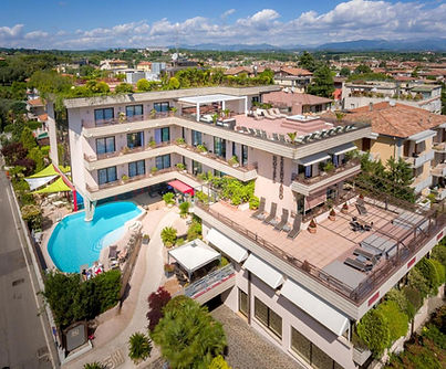 Hotel Desenzano 4_.jpeg