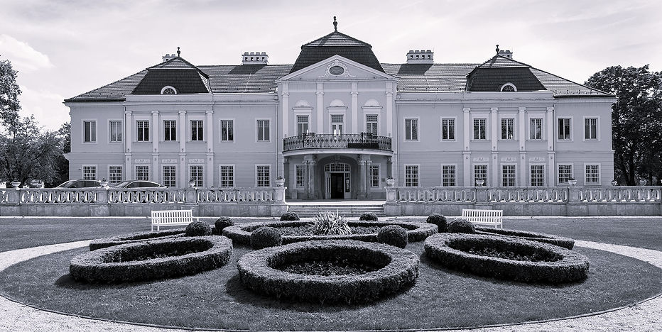 tomasov-art-hotel-titulka.jpg