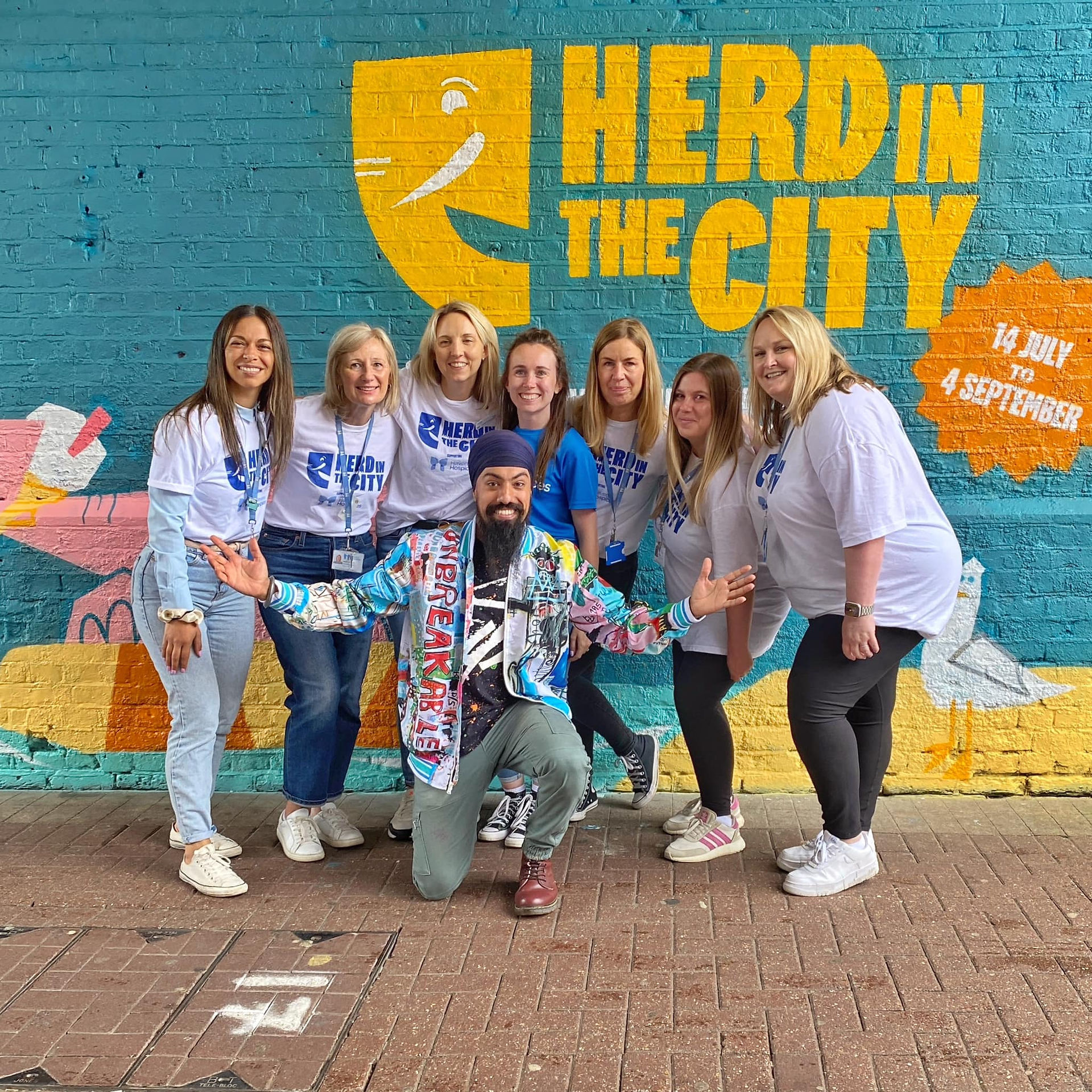 MrASingh with the volunteers from Havens Hospices and Herd in the City team