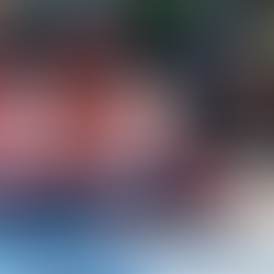 Best online casino Nederland storemicgadget.com concept showing a laptop with online casino screen, slot machine 777, playing cards, and poker chips floating around.