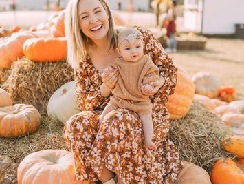 fall festival family at Rivercrest Orchard Fayetteville, AR