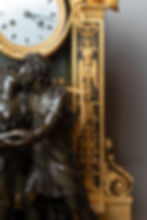 Pendule Empire en bronze, "la réconciliation", Claude GALLE détail