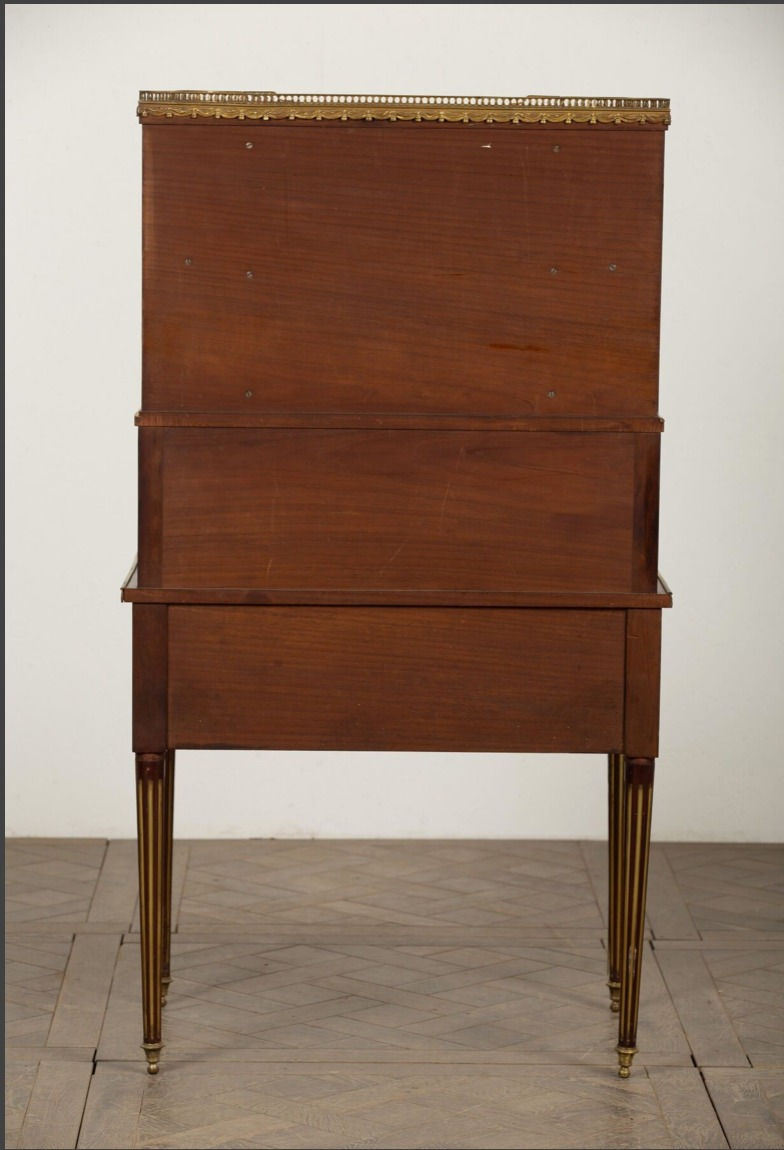 Thumbnail: Bureau cylindre Louis XVI, bonheur du jour acajou