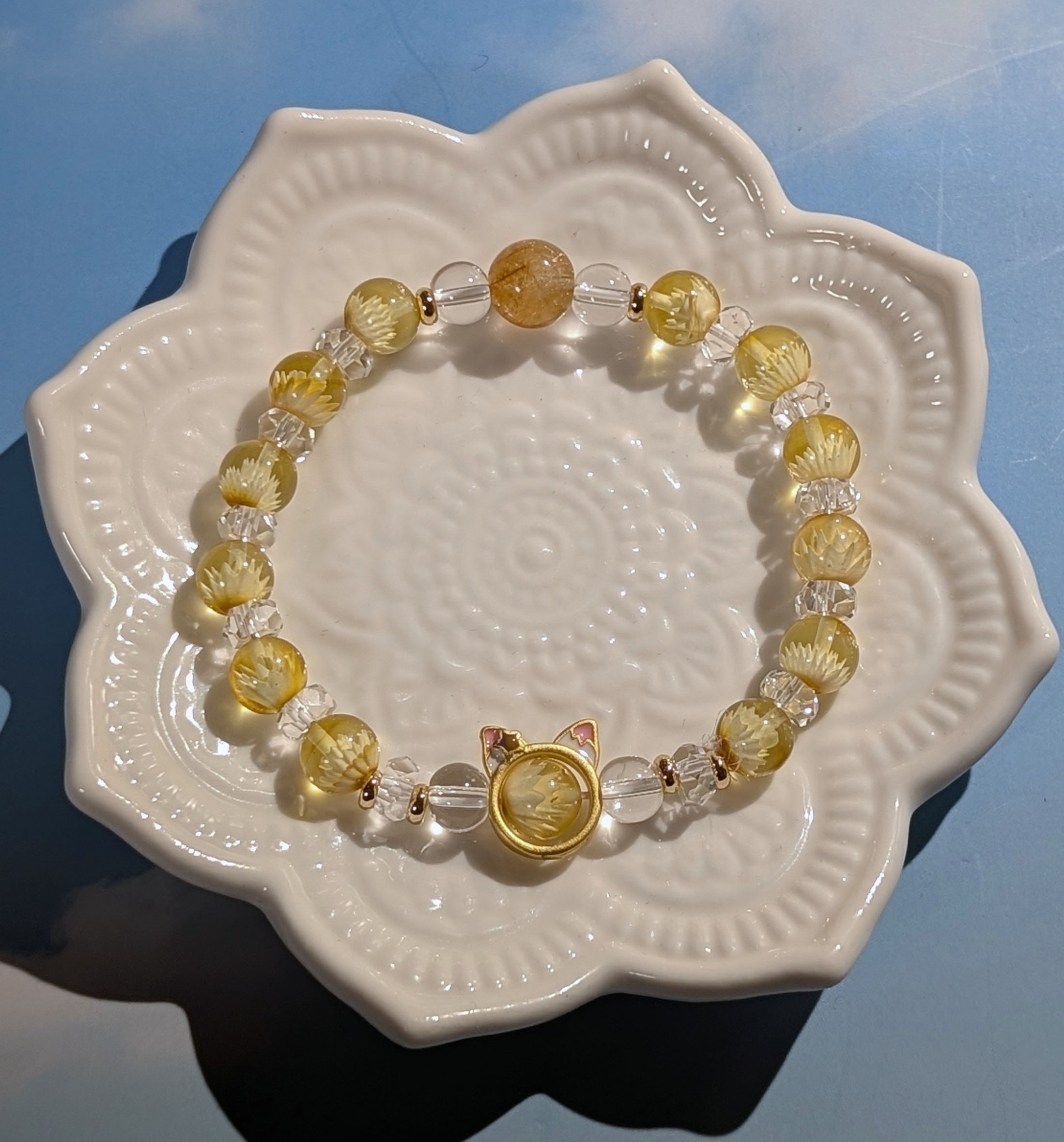 2026年2月17日22時販売スタート！！ネコチャーム ゴールデンアンバー睡蓮ブレスレット 4本