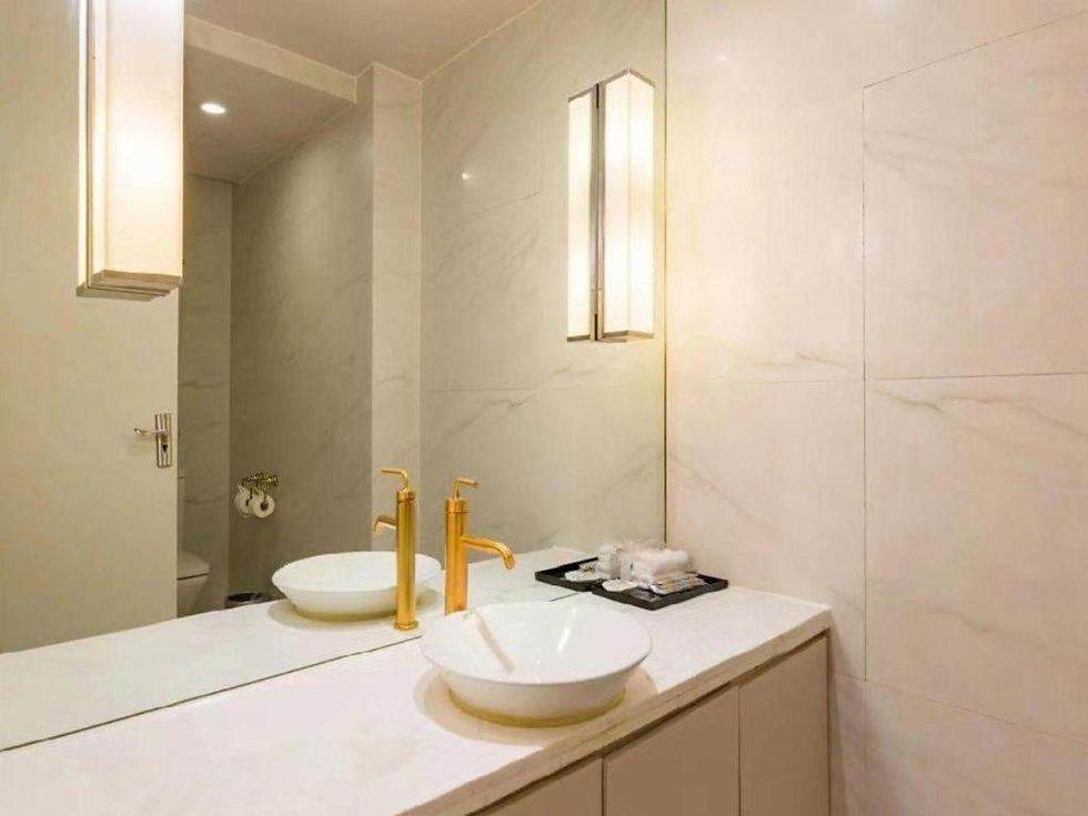 โรงแรมเซี่ยงไฮ้ ใกล้ถนนหนานจิง, ที่พักเซี่ยงไฮ้ Nanjing Road Jinjiang Inn Select Nanjing road pedestrian street