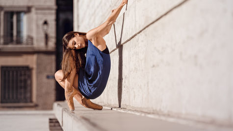 Immersive dance photoshoot