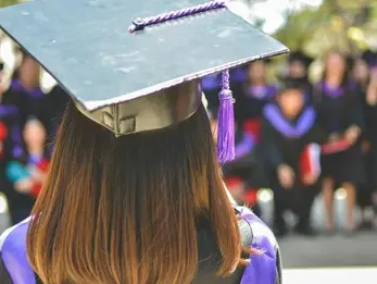 [Thrive] L.E.A.D. 장학금 안내 - 2025/5/1 신청 마감