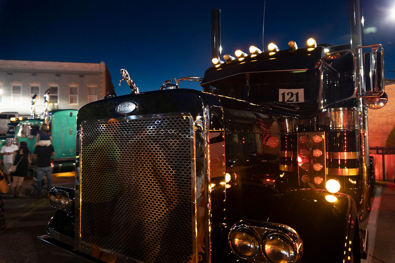 Picture of an amazing truck