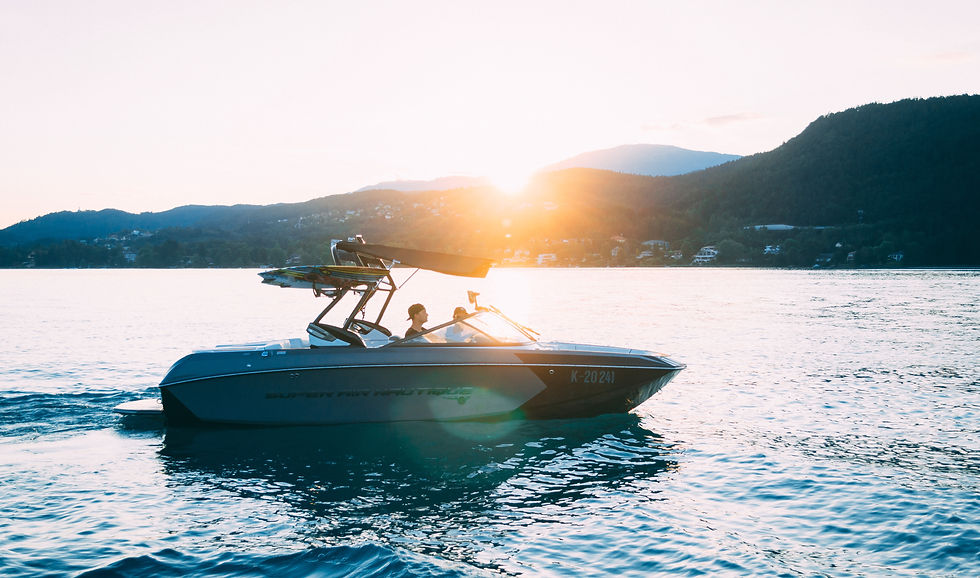 maxi-am-brunnen-_jYWndzkkVo-unsplash.jpg