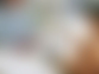 Applicant receiving U.S. citizenship certificate