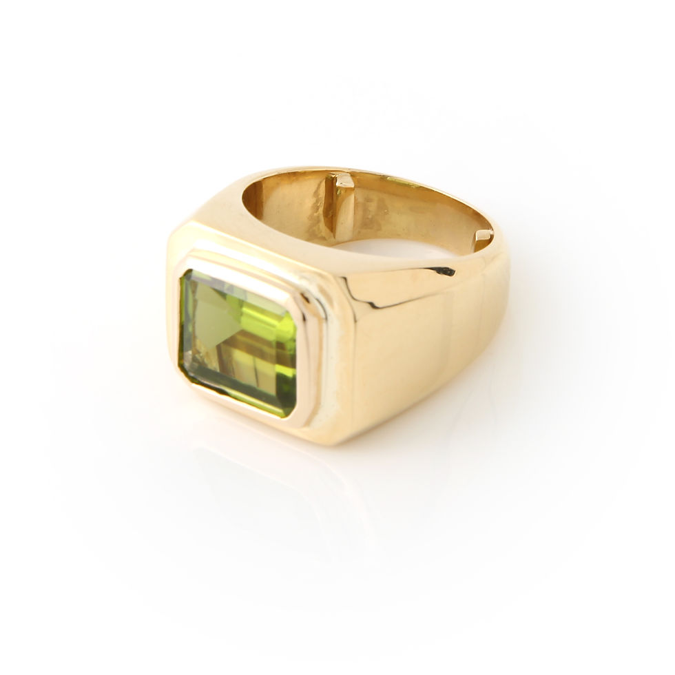 Thumbnail: Gypsy Ring Solid 18K Gold, Rectangular Peridot