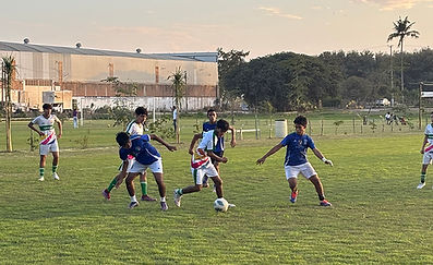 AMEYALI_Soccer_secund.jpg