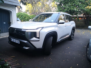 Mitsubishi Destinator Review