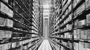 Wine Investment in Wealth Portfolios: A Strategic Perspective Beyond Collecting