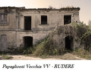 Zungri (VV) : Papaglionti Vecchia e la Grotta di Trisulina