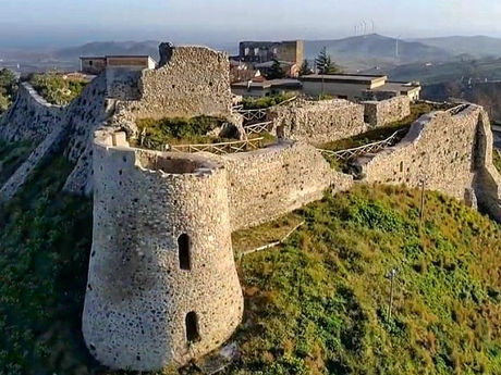 Castello di Simeri Cruchi