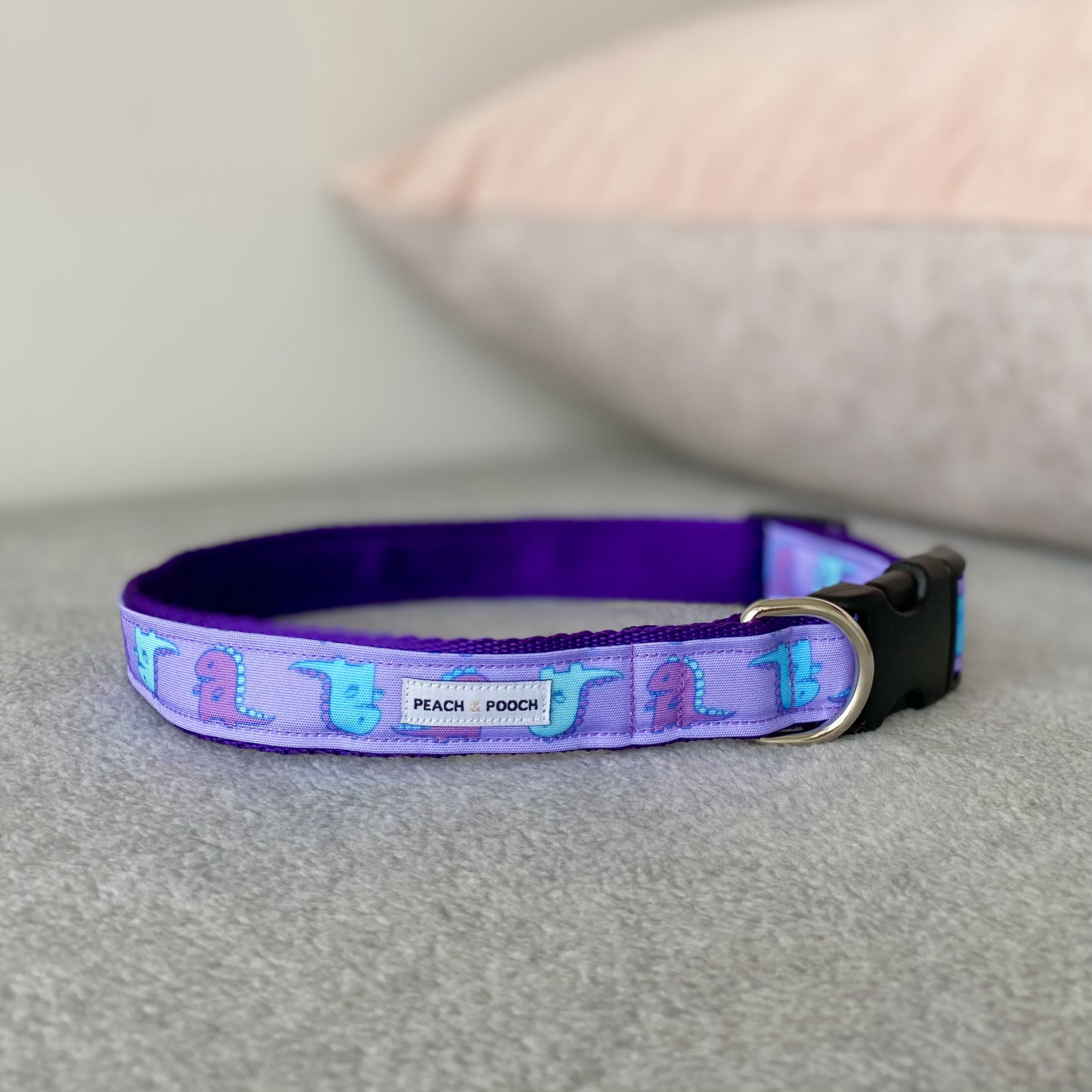 purple collar