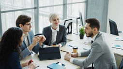 How to Use Wellness Insights to Inform Meaningful Employee Recognition Programs