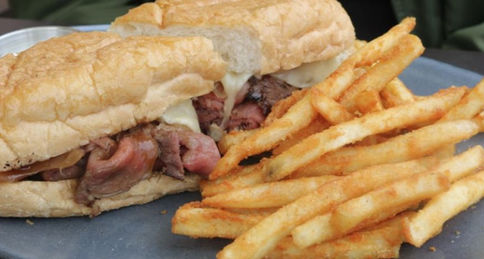 prime rib sandwich.jpg