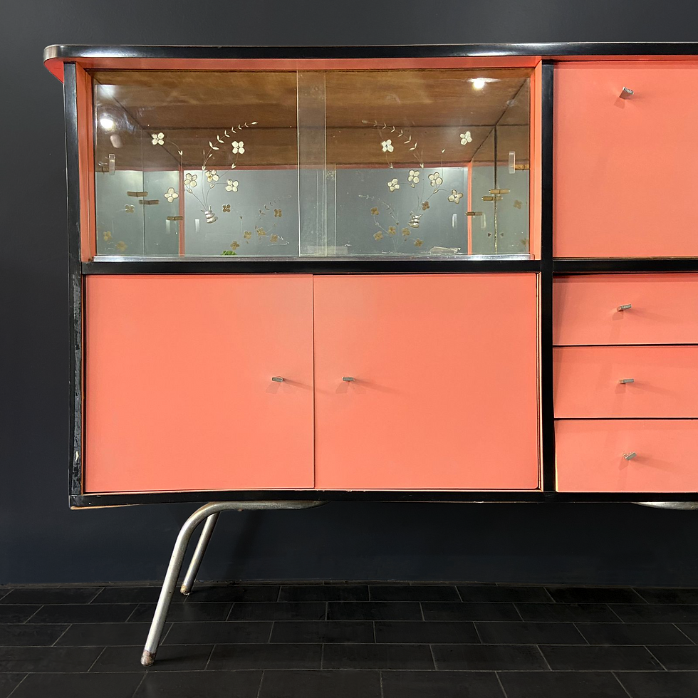 Miniatura: Buffet Italiano Anos 50