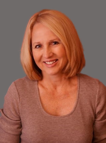 Head Shot 2.jpg