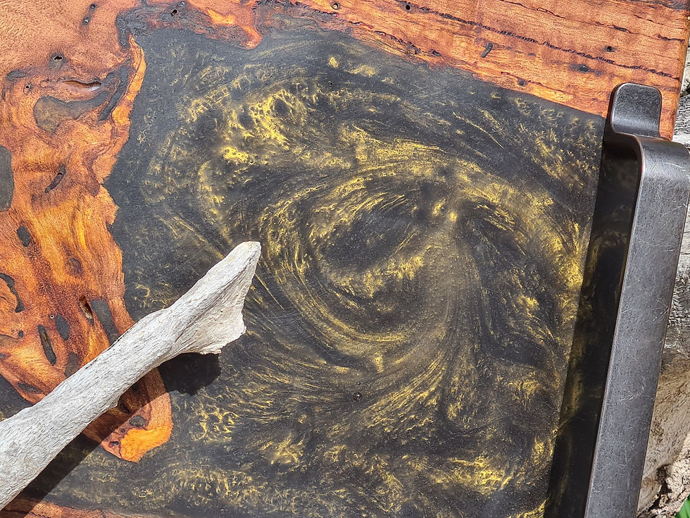 Thumbnail: Large Black and Gold Serving Board