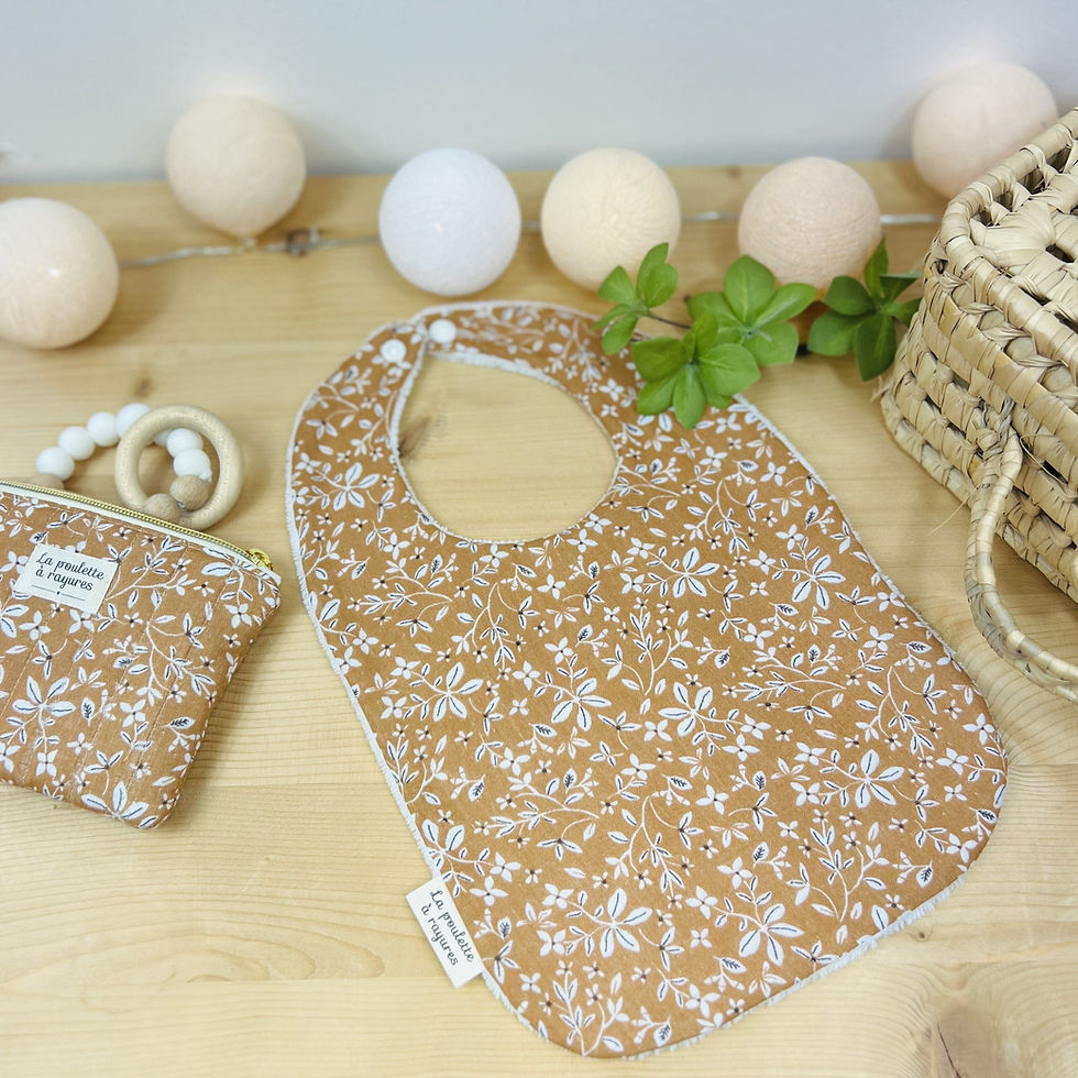 Bavoir en gaze de coton ocre