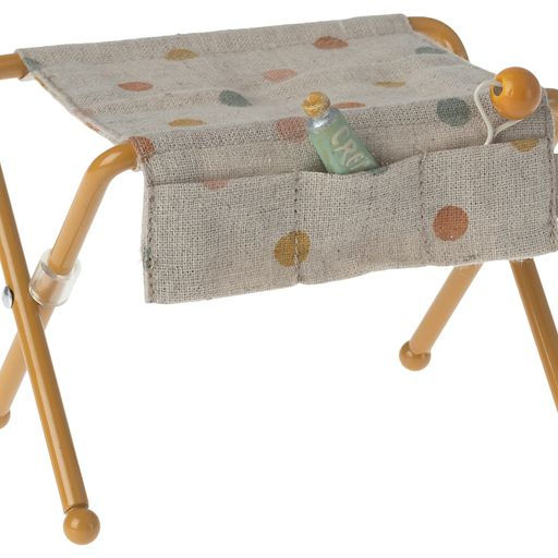 Nursery table
