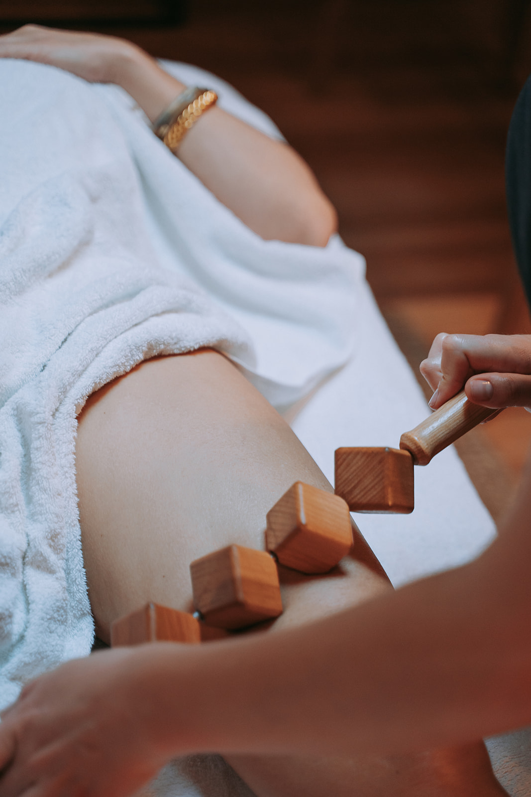 Madérothérapie massage colombien outils bois drainage