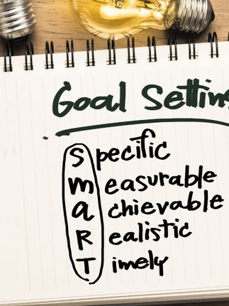 Optimizing Your Travel Agent Career: A Comprehensive Guide to Setting SMART Goals in the Travel Industry