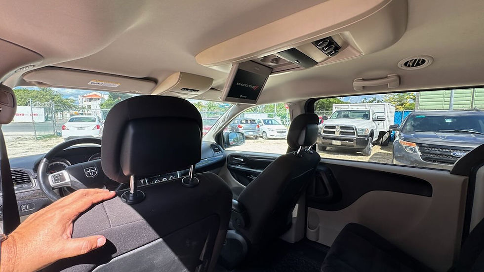 Miniatura: Dodge Grand Caravan SXT 2017