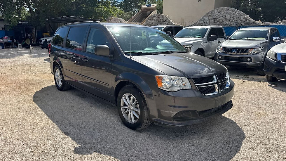 Miniatura: Dodge Grand Caravan SXT 2017