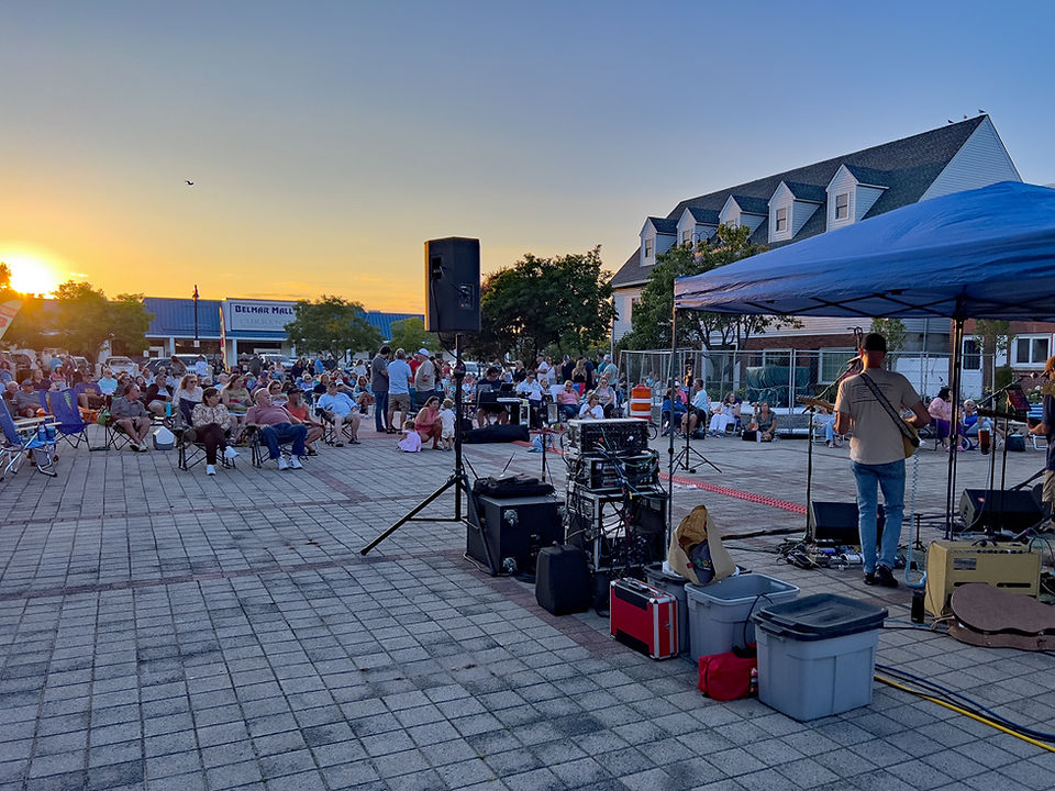 Belmar Friday Night Concerts Pyanoe Plaza NJ