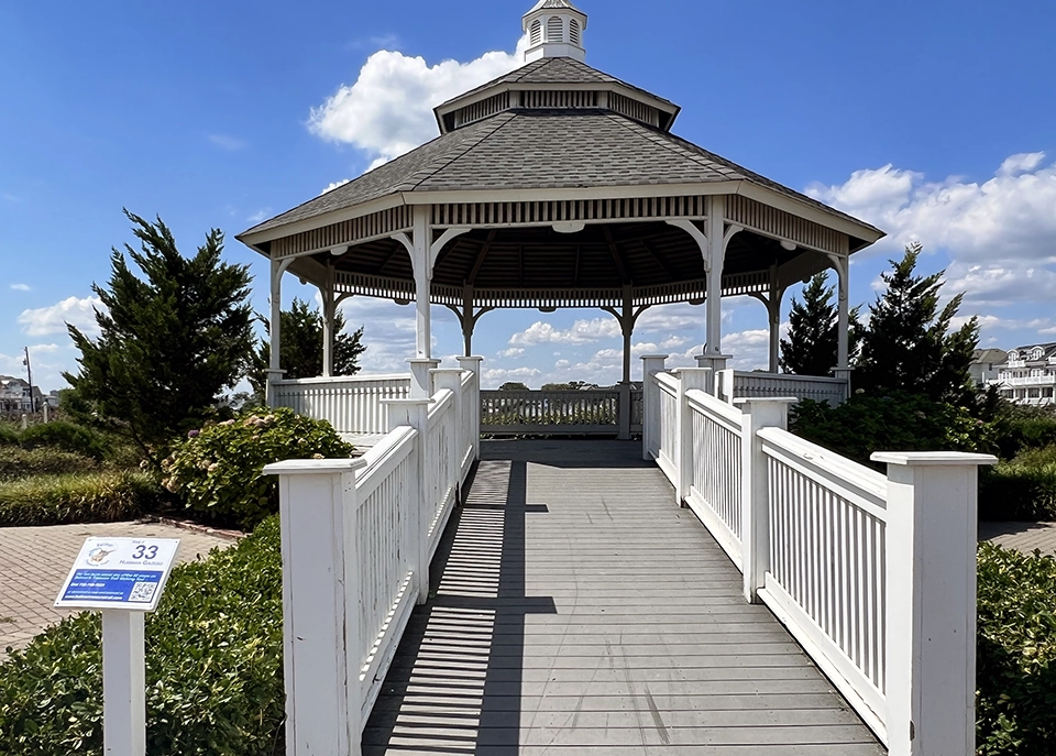 Belmar Treasure Trail Stop #33 - Huisman Gazebo at Silver Lake