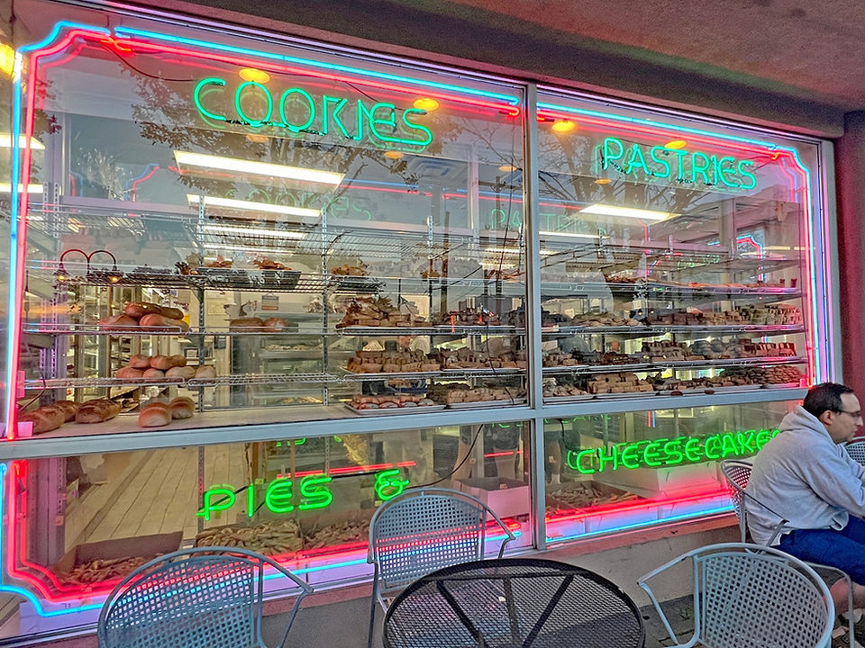 Delponte's Bakery Bradley Beach NJ
