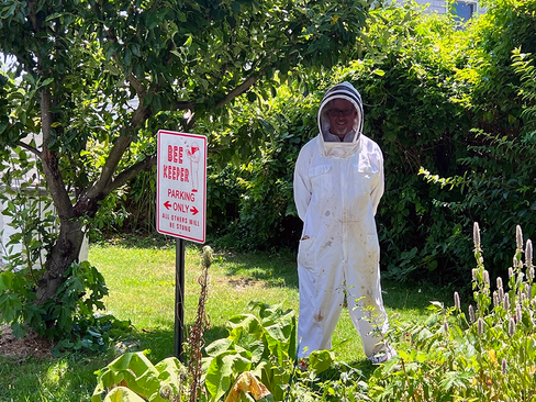 Ed Lippincott Belmar Beekeeper