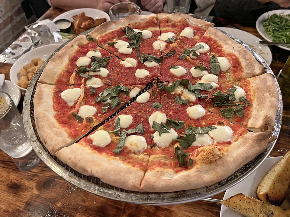 F Street Social Craft Pizza