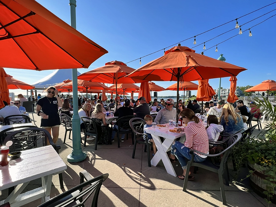 Outdoor Dining 9th Ave Pier Belmar 