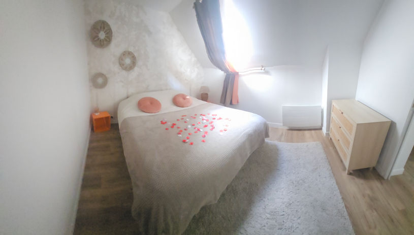 CHAMBRE BEIGE