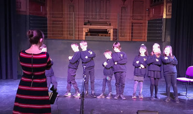 Young voices herald Spring at the Kyneton Daffodil Festival