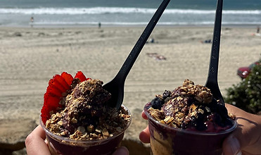 Acai bowl at the beach