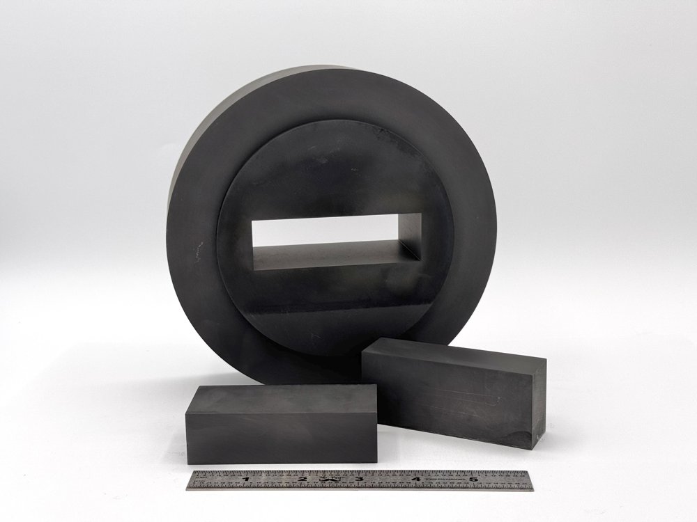 High Strength SPS Graphite Tooling