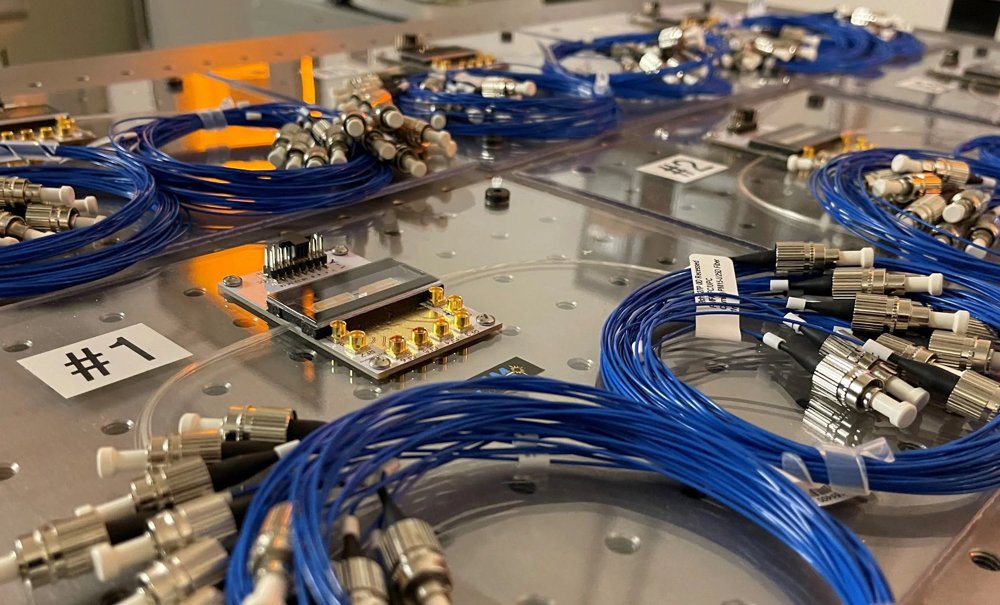 AIM Photonics Hands on Photonic Education (HOPE) Datacom Kit