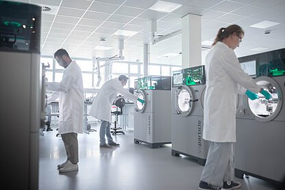 Manufacturing tool for nanoporous catalytic layers