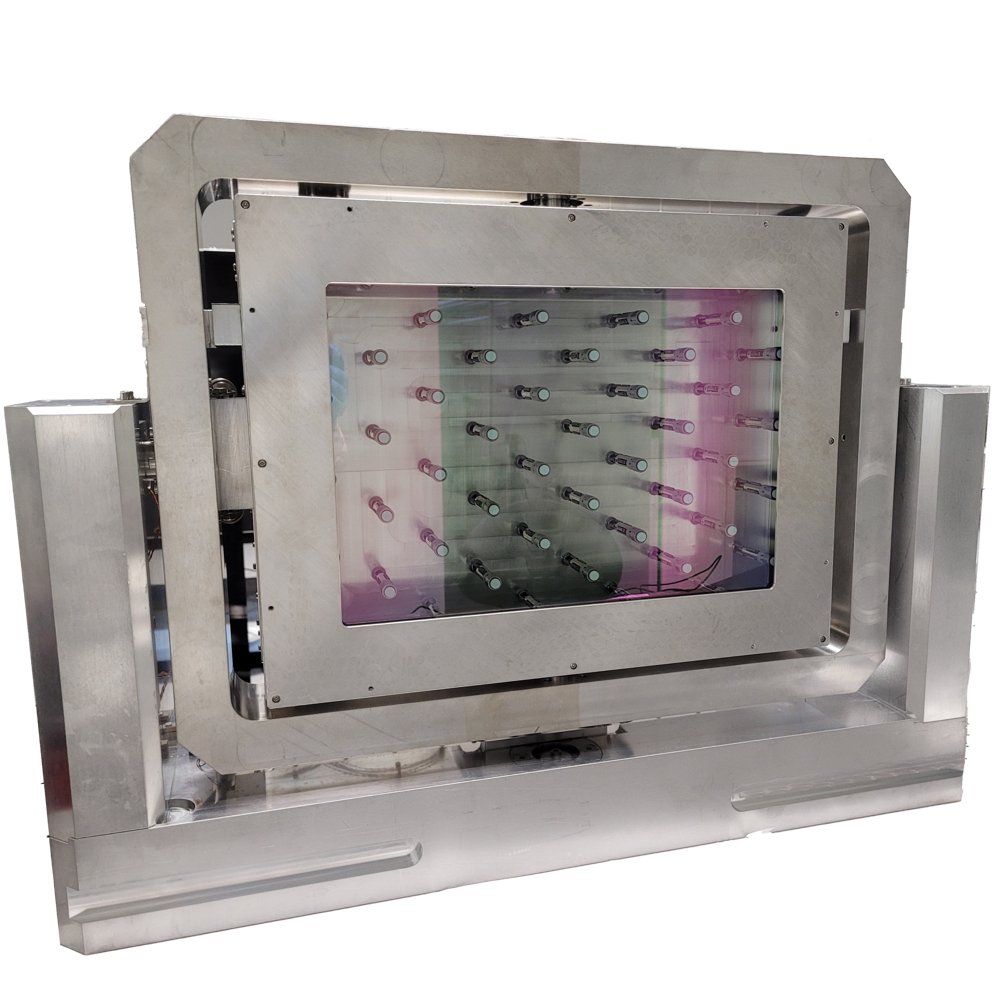 Rectangular deformable mirror