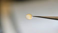 Light controls the separation of ions